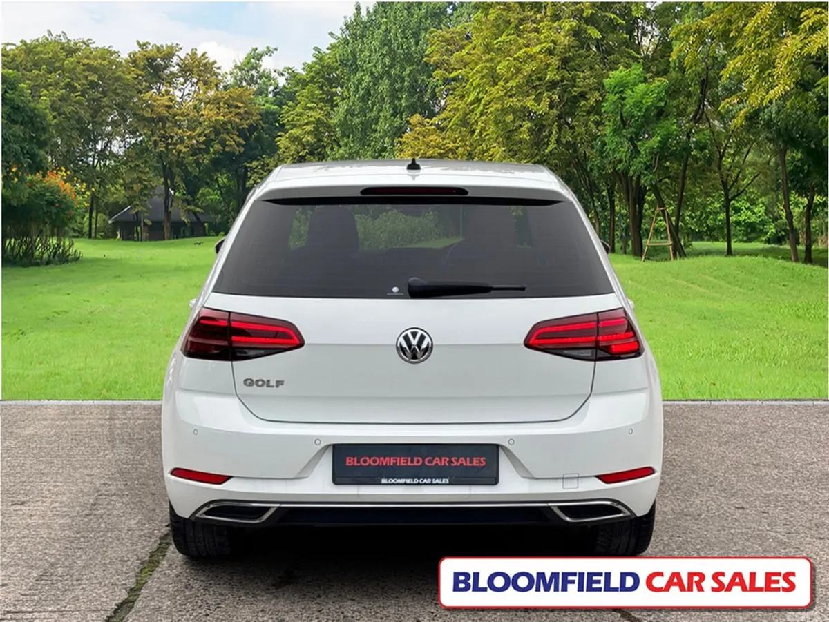 Volkswagen Golf Hatchback, Petrol, 2019, White
