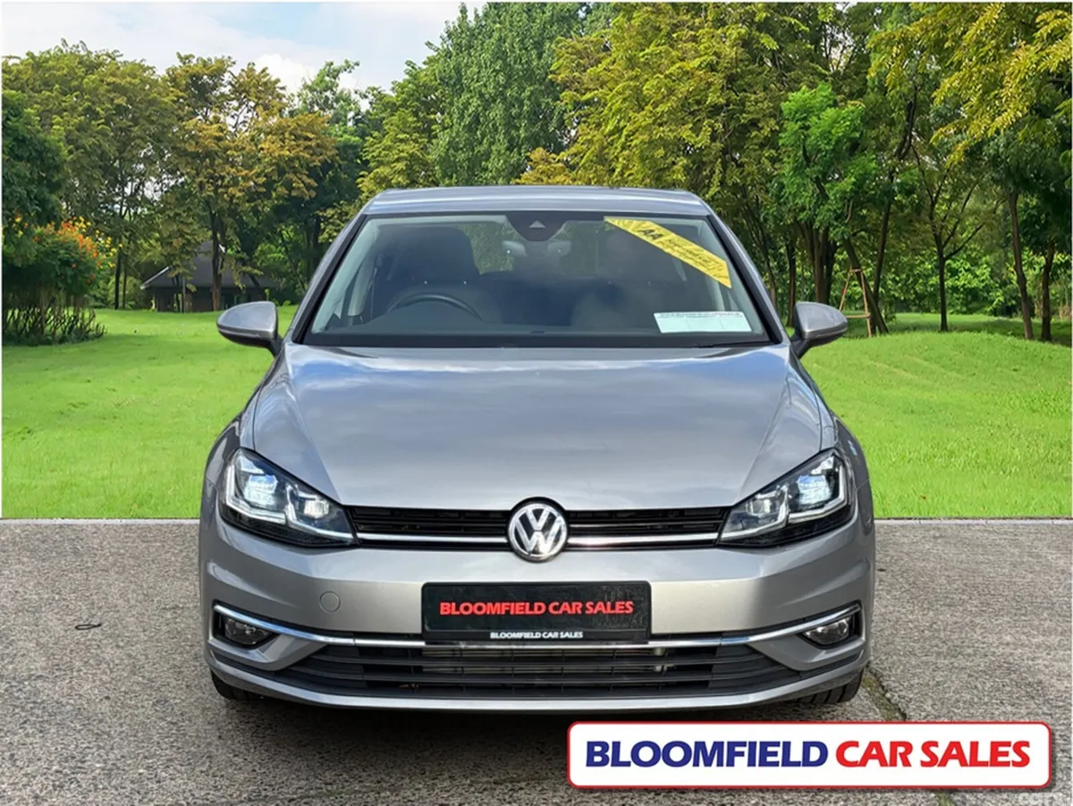 Volkswagen Golf Hatchback, Petrol, 2017, White
