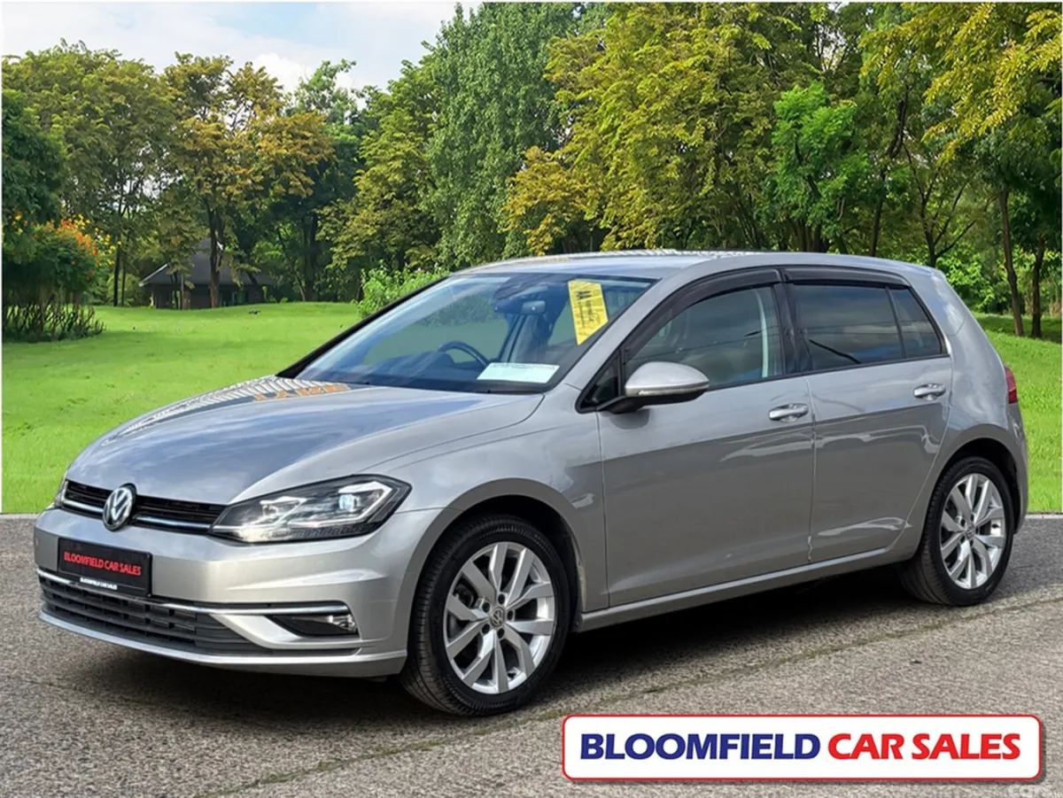 Volkswagen Golf Hatchback, Petrol, 2017, White