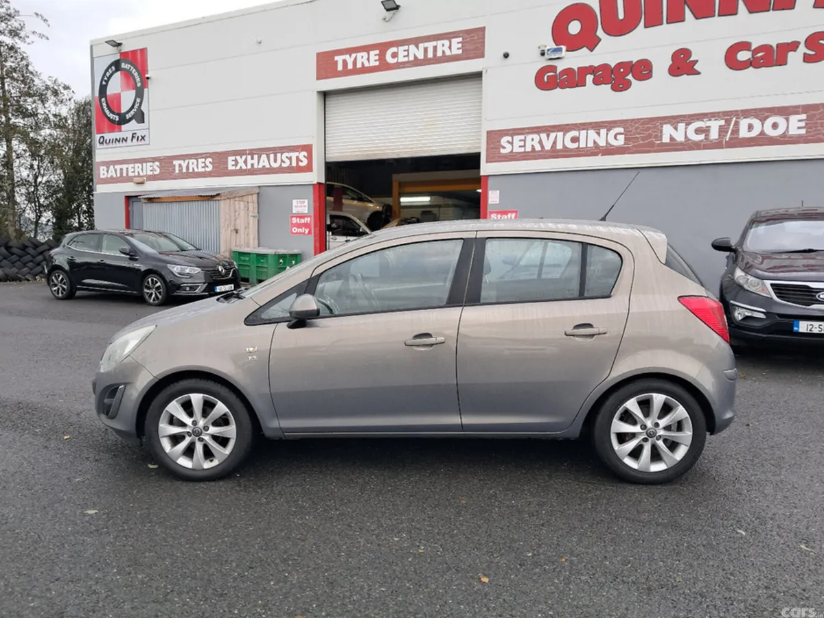 Opel Corsa Hatchback, Petrol, 2014, Brown