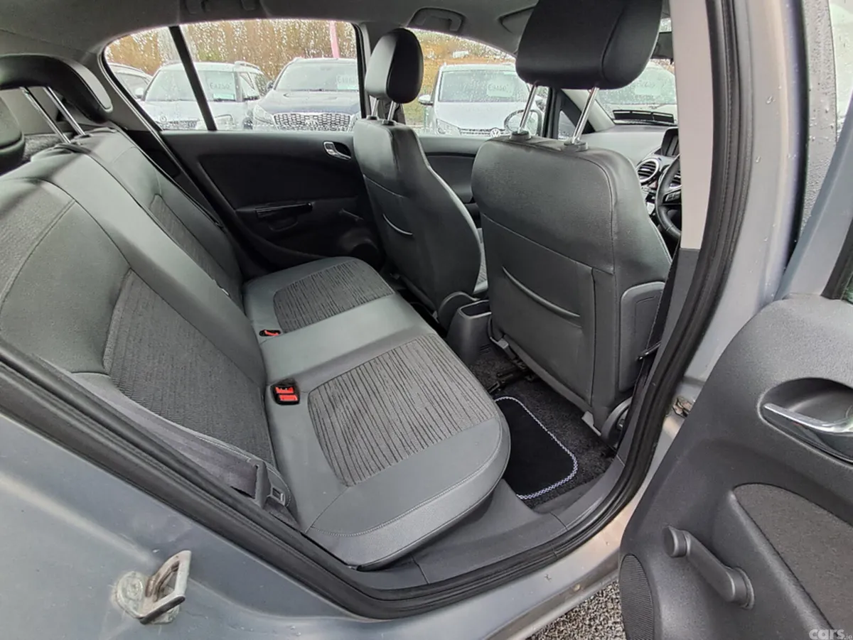 Opel Corsa Hatchback, Petrol, 2014, Brown