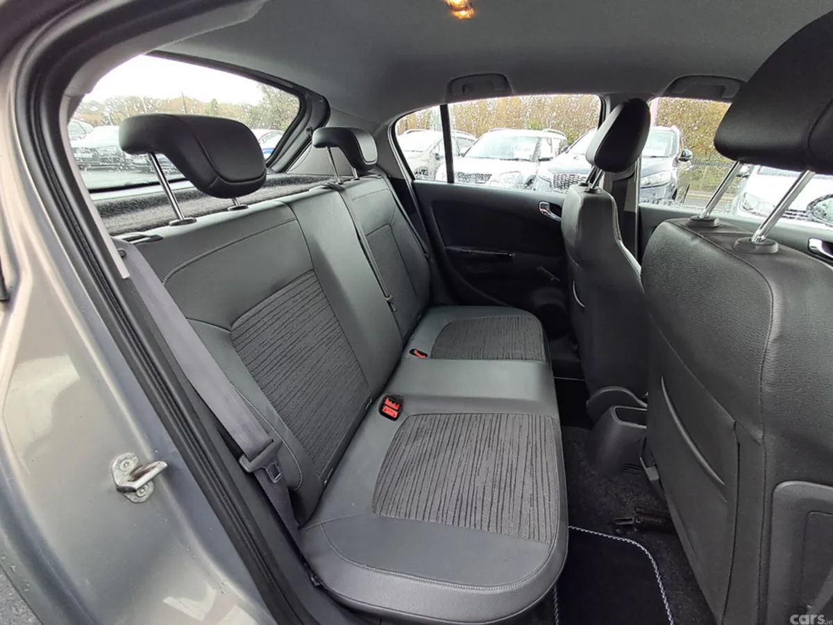Opel Corsa Hatchback, Petrol, 2014, Brown