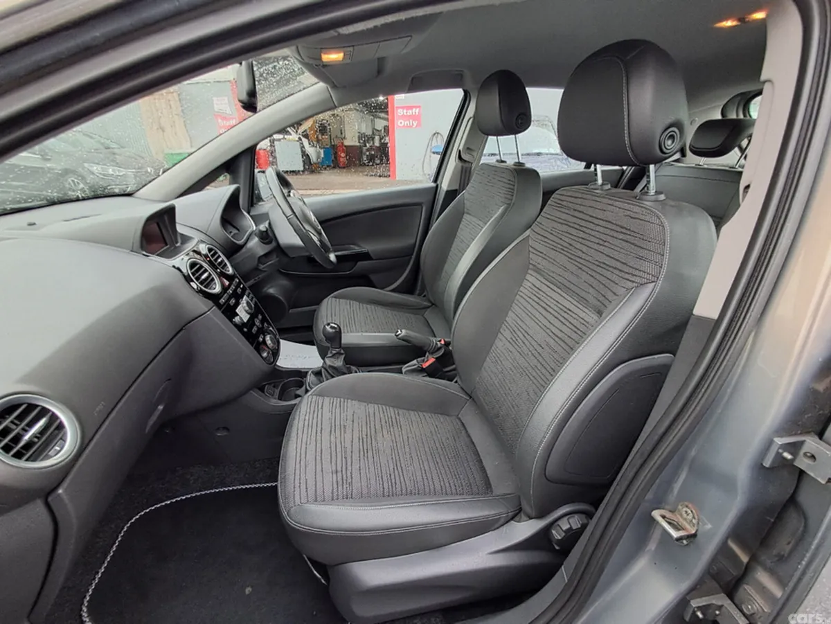 Opel Corsa Hatchback, Petrol, 2014, Brown