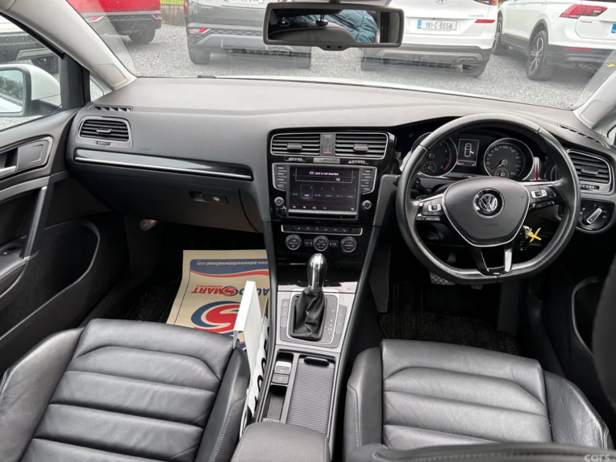 Volkswagen Golf Hatchback, Petrol, 2014, White
