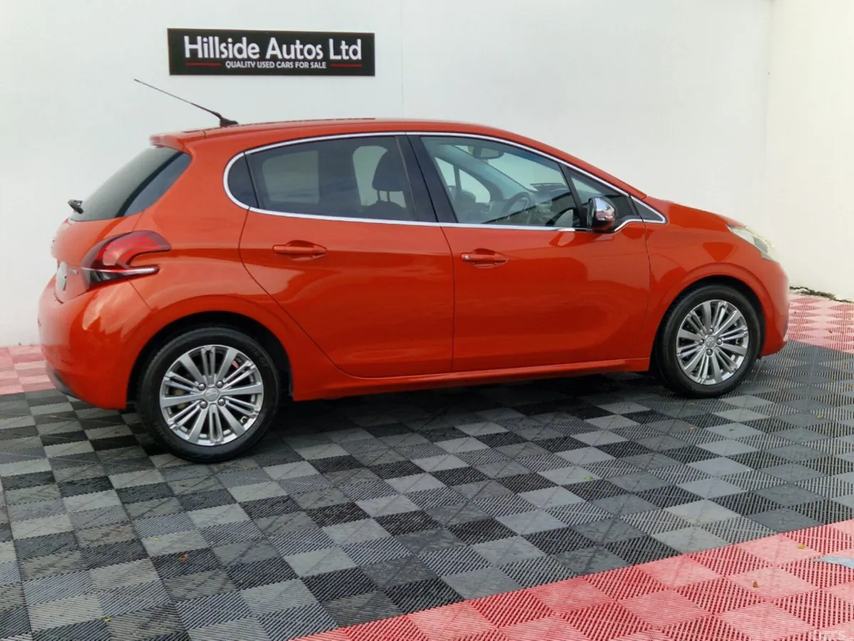 Peugeot 208 Hatchback, Petrol, 2017, Orange