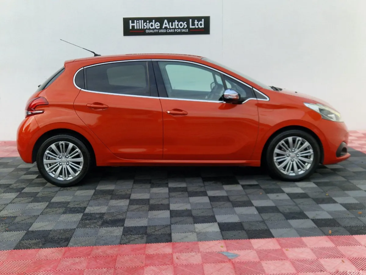 Peugeot 208 Hatchback, Petrol, 2017, Orange