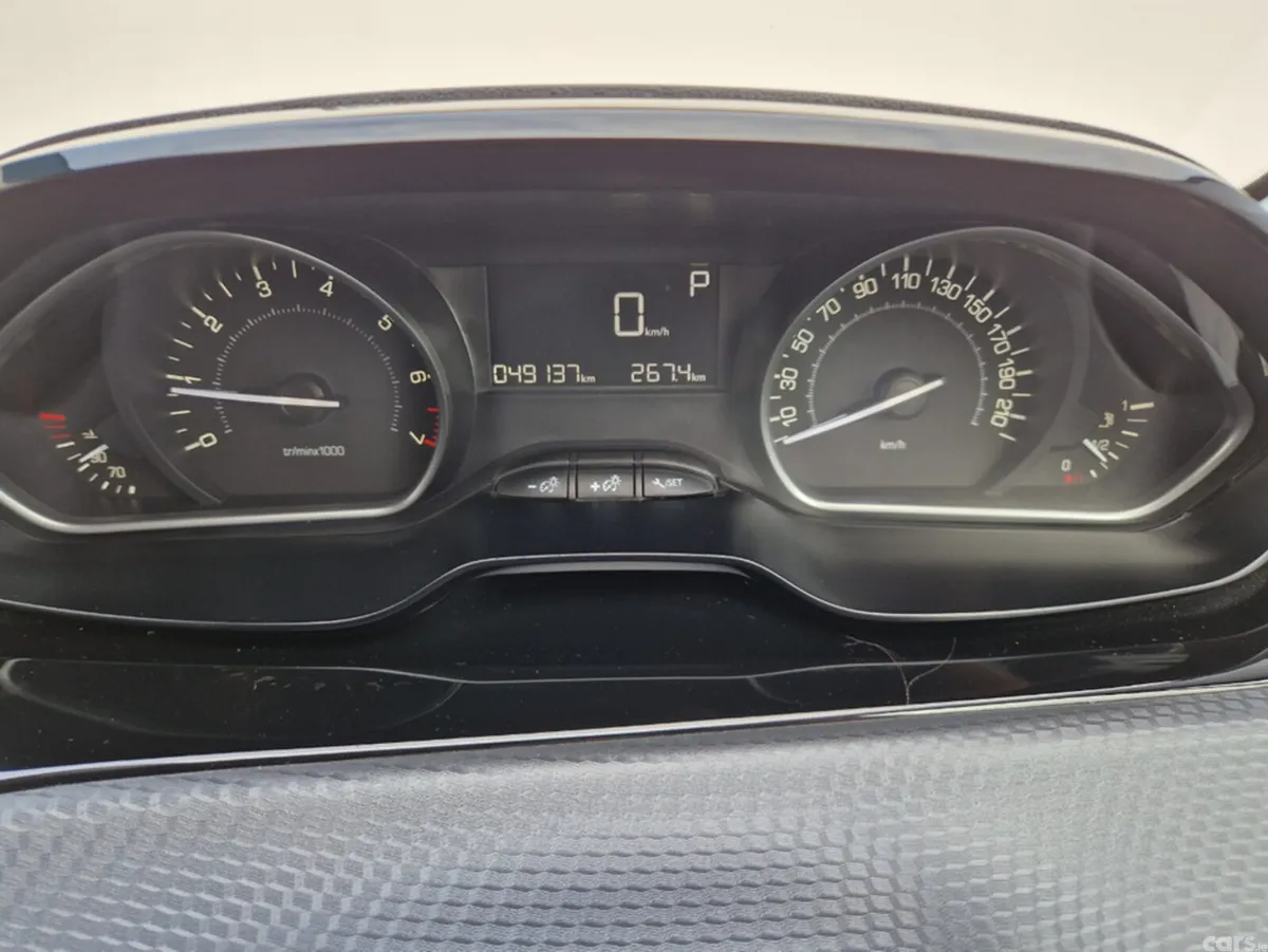 Peugeot 208 Hatchback, Petrol, 2017, Orange