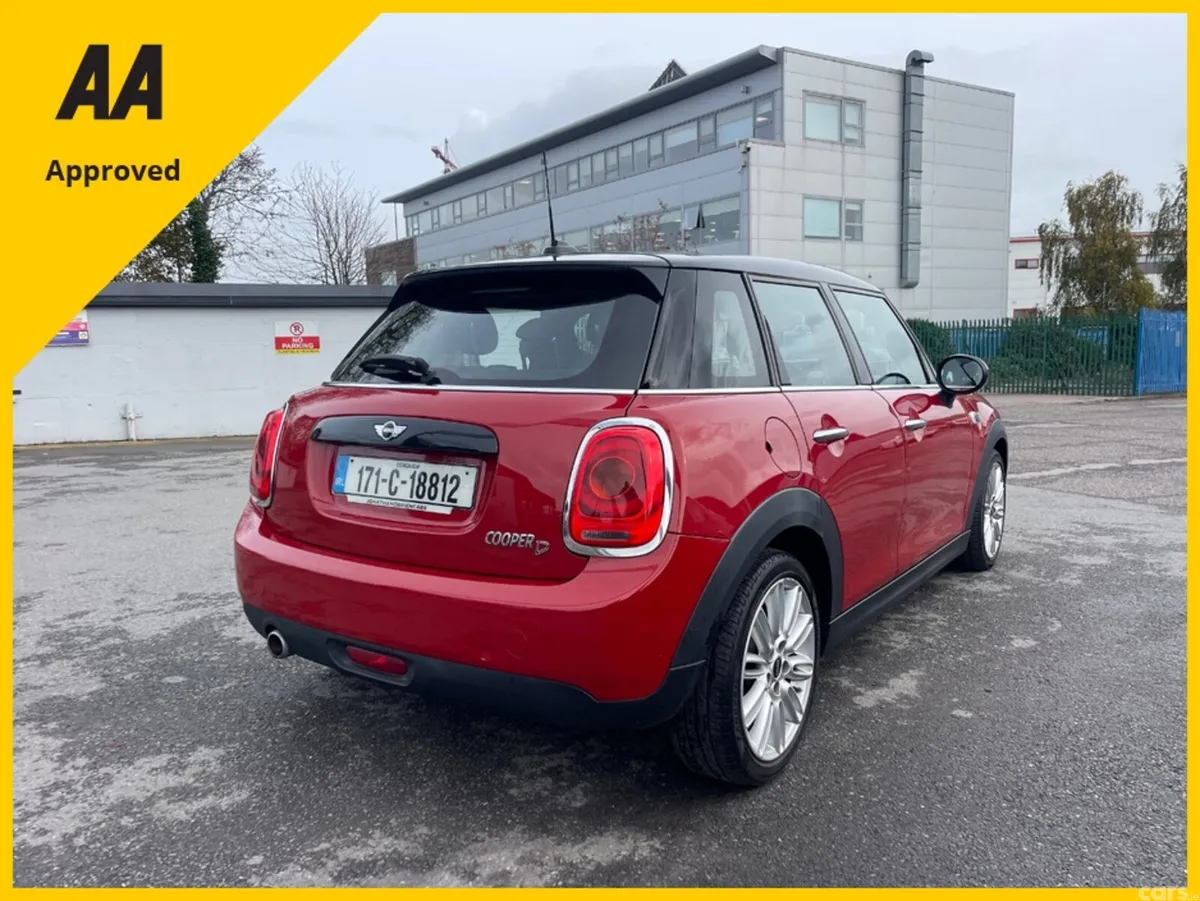 Mini Cooper Hatchback, Diesel, 2017, Red