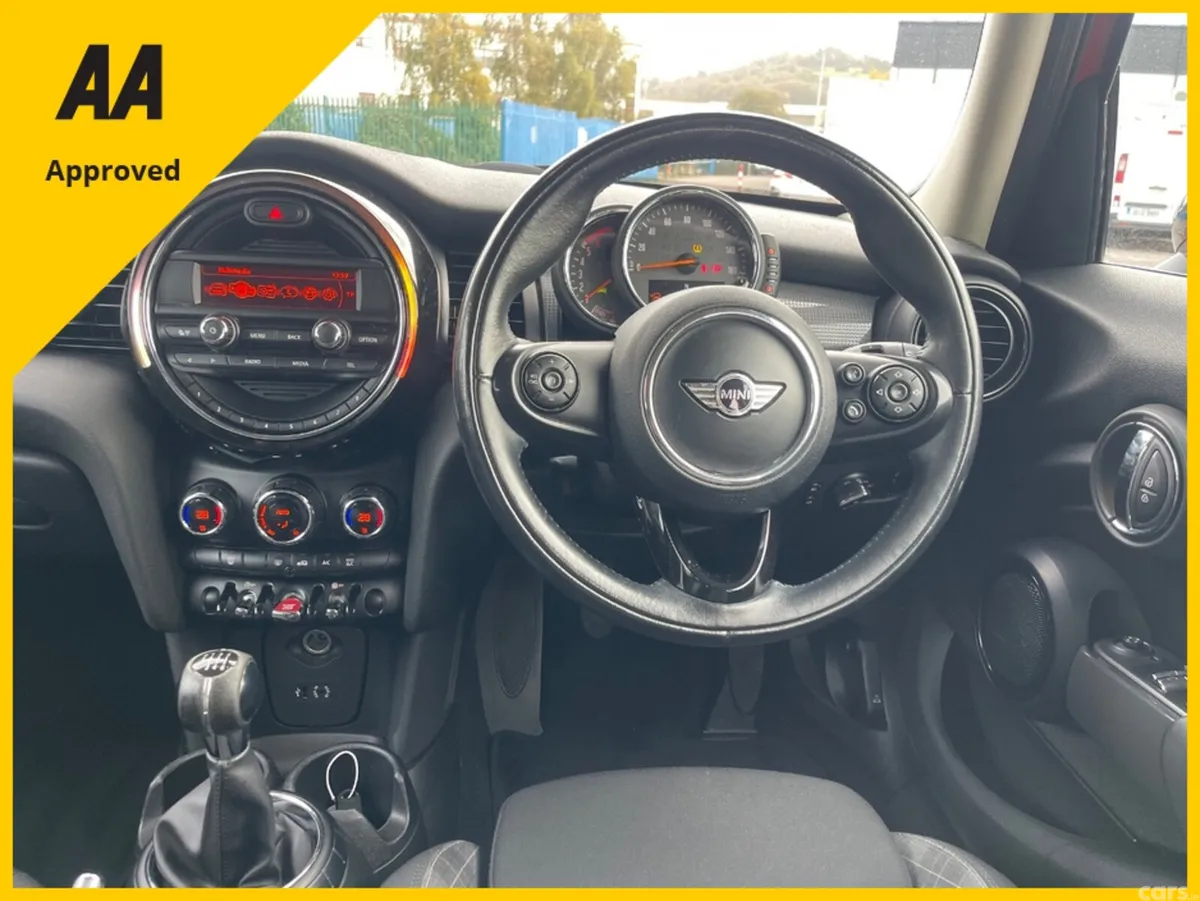 Mini Cooper Hatchback, Diesel, 2017, Red