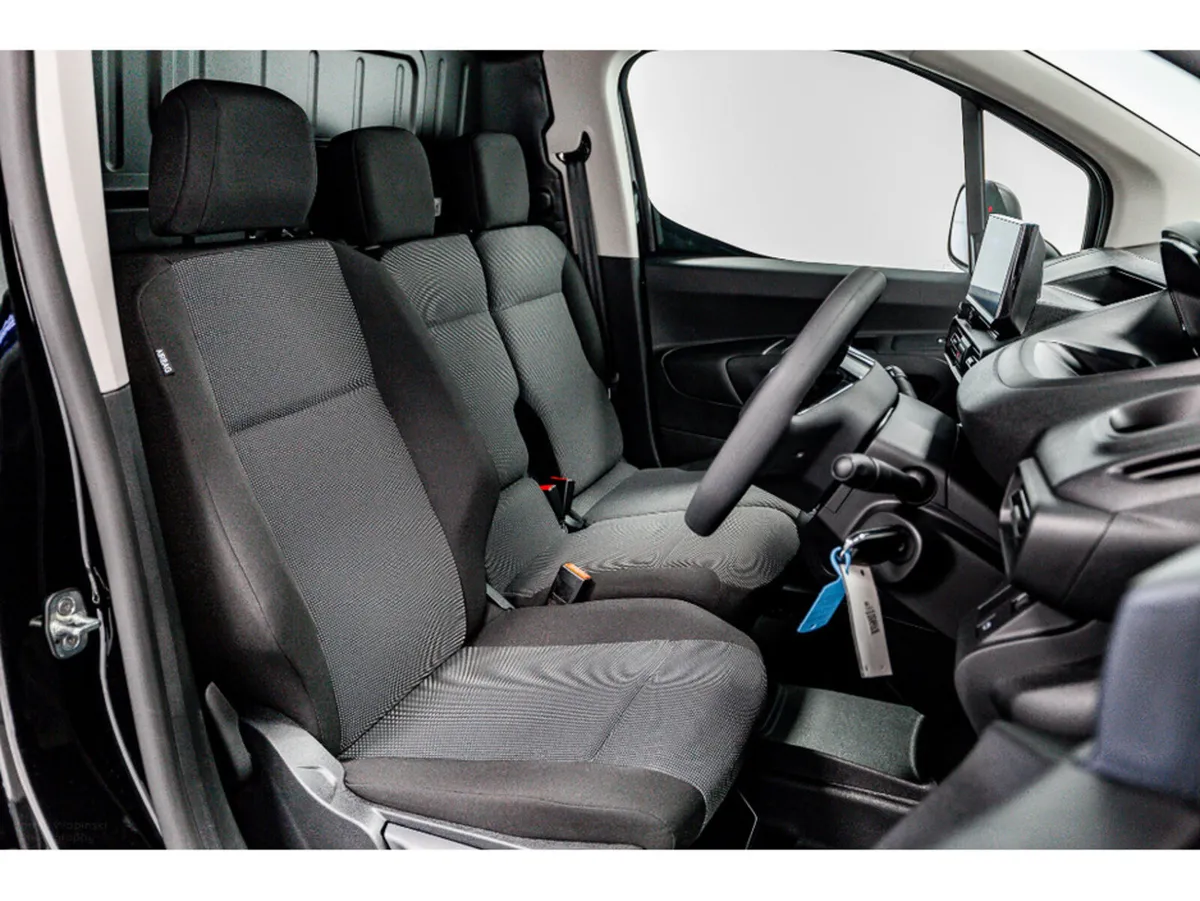 Peugeot Partner Van, Diesel, 2026, Black