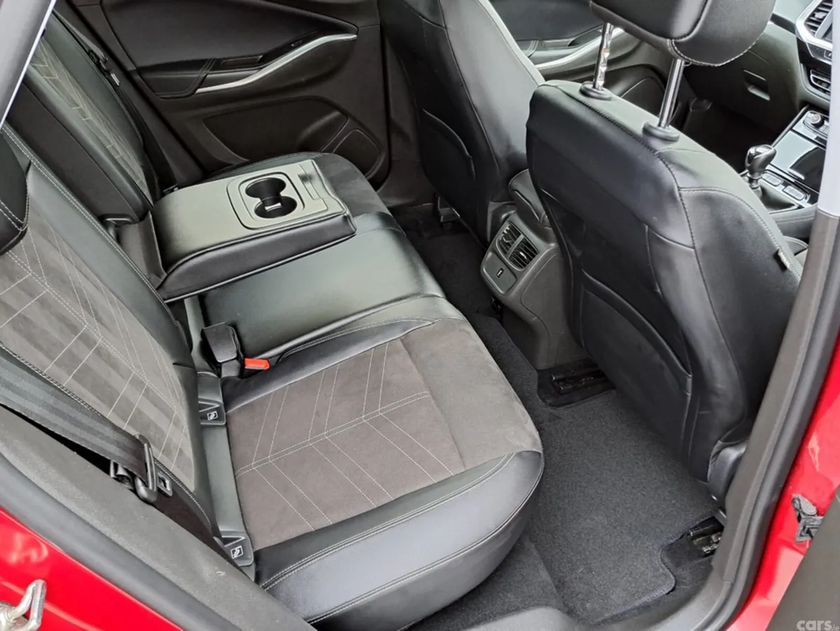 Opel Grandland SUV, Petrol, 2022, Red