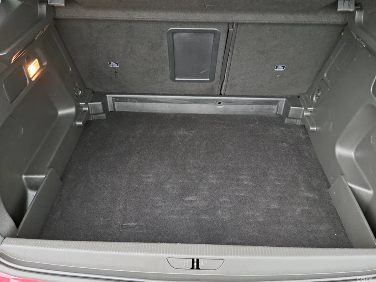 Opel Grandland SUV, Petrol, 2022, Red