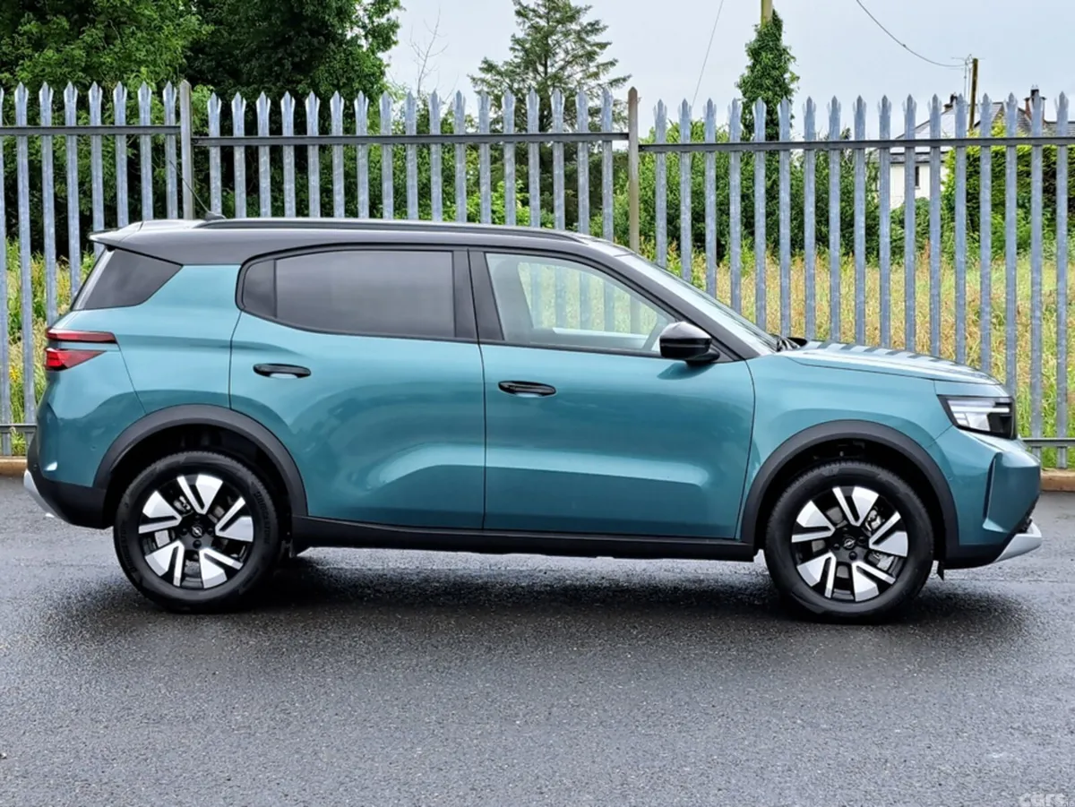 Opel Frontera SUV, Petrol Hybrid, 2027, Green