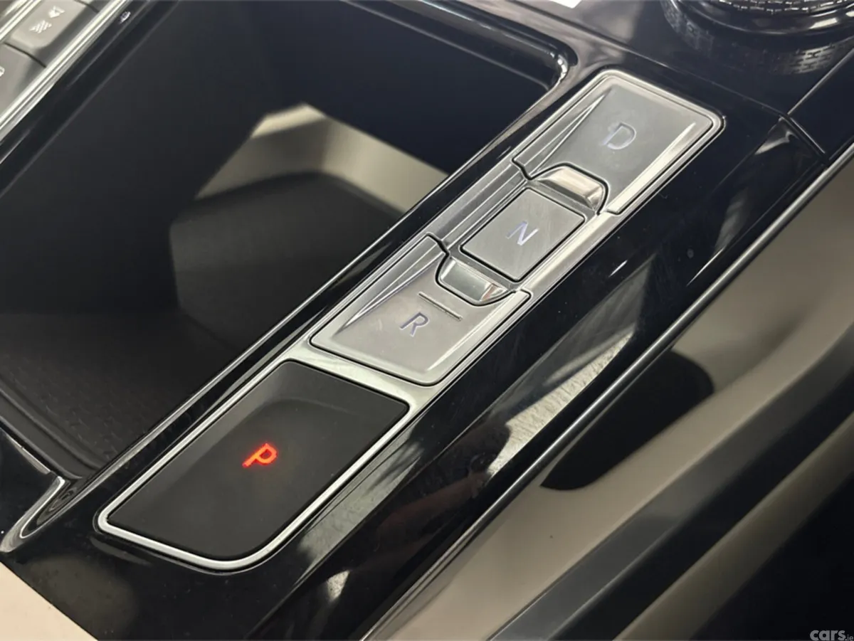 Jaguar I-Pace Hatchback, Electric, 2022, Silver