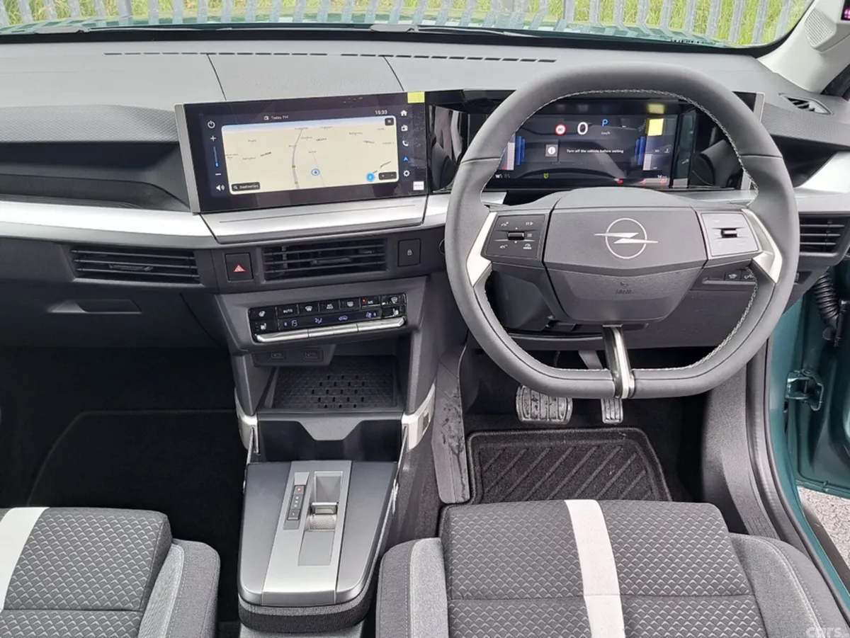 Opel Frontera SUV, Petrol Hybrid, 2027, Green