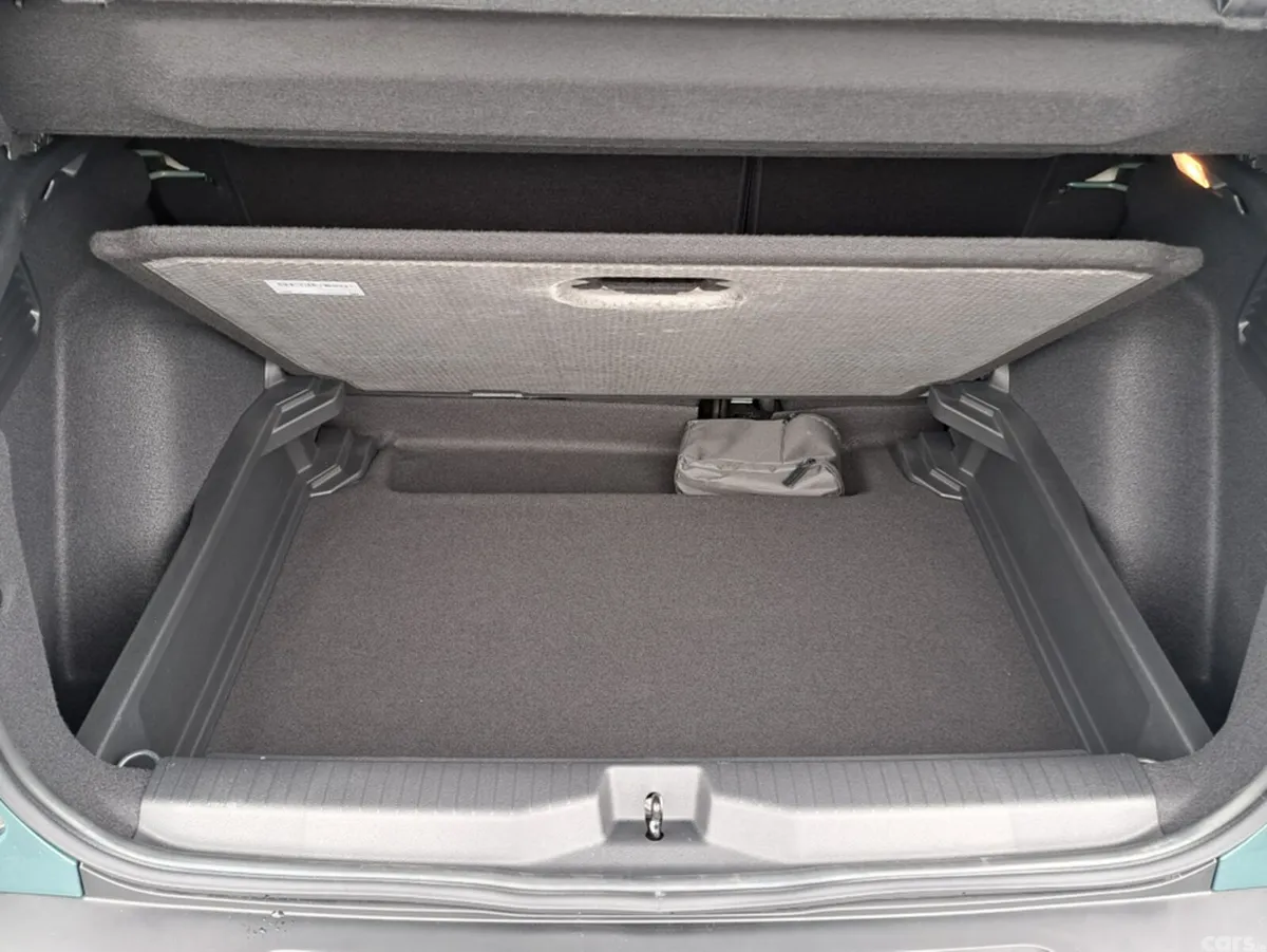 Opel Frontera SUV, Petrol Hybrid, 2027, Green
