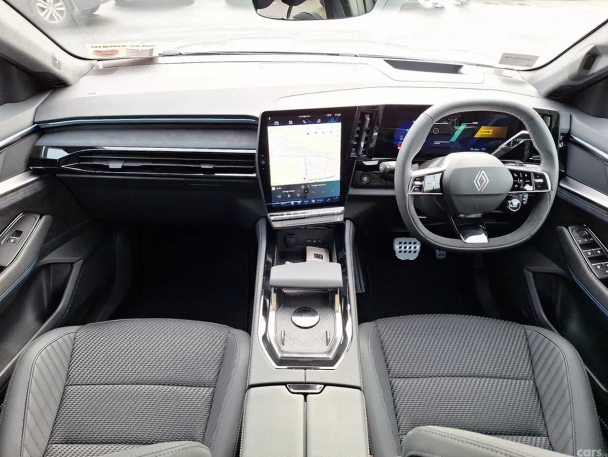 Renault Austral SUV, Petrol Hybrid, 2026, Grey