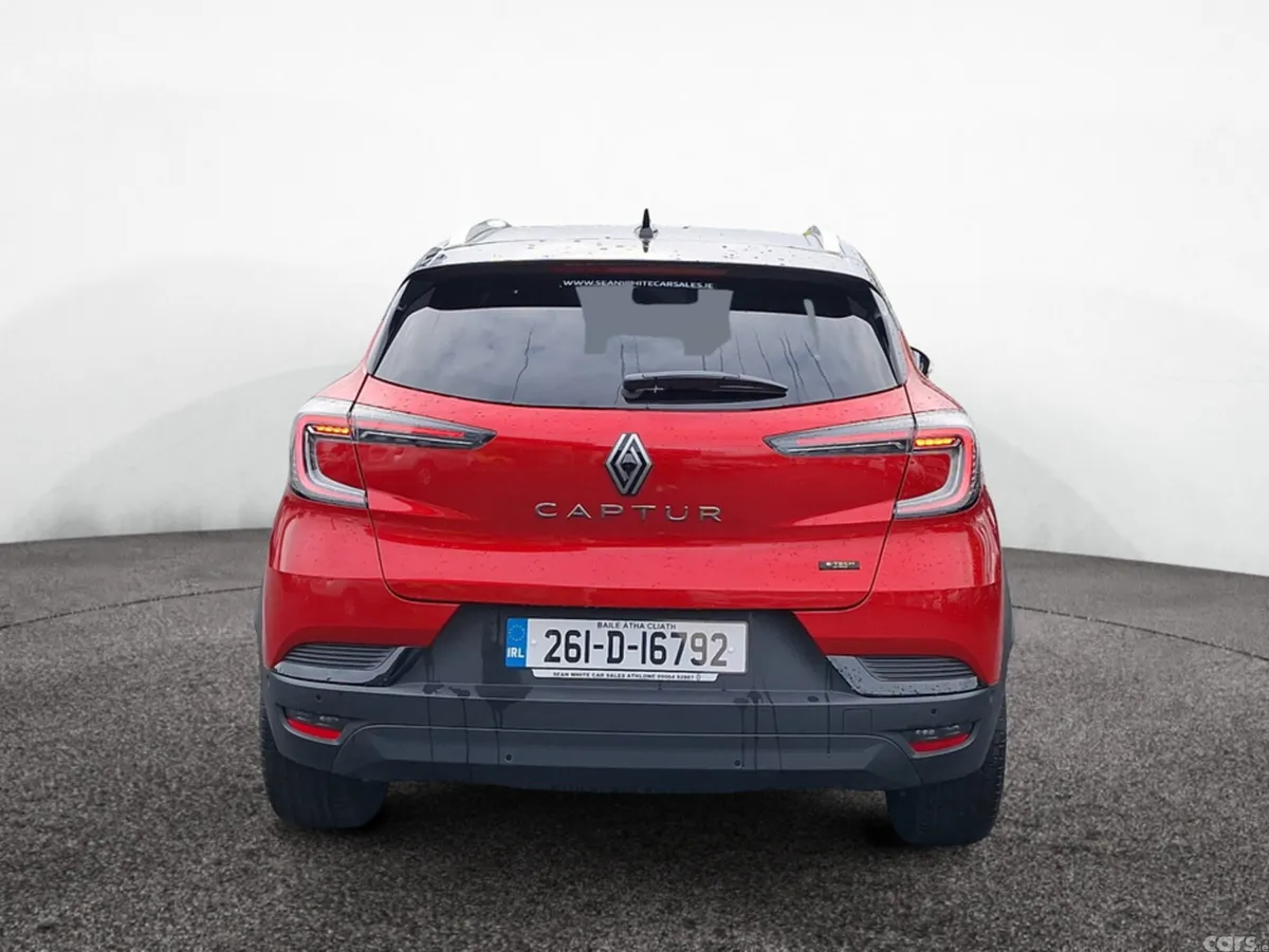 Renault Captur Hatchback, Petrol Hybrid, 2026, Red