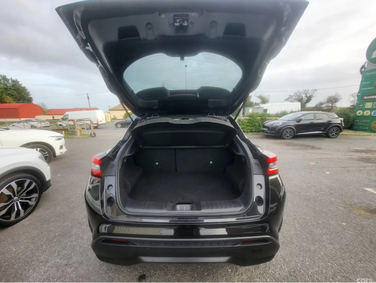 Nissan Juke MPV, Petrol, 2020, Black