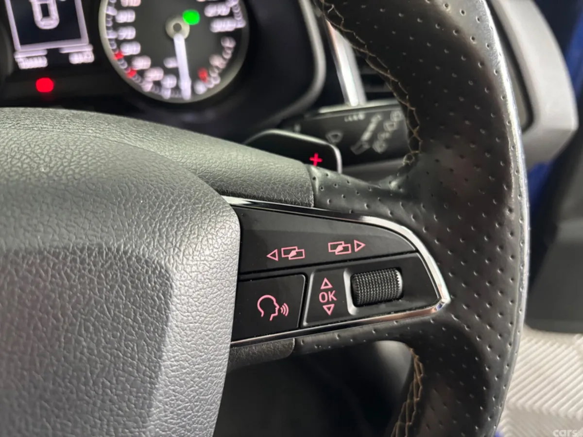 SEAT Leon Hatchback, Petrol, 2017, Blue
