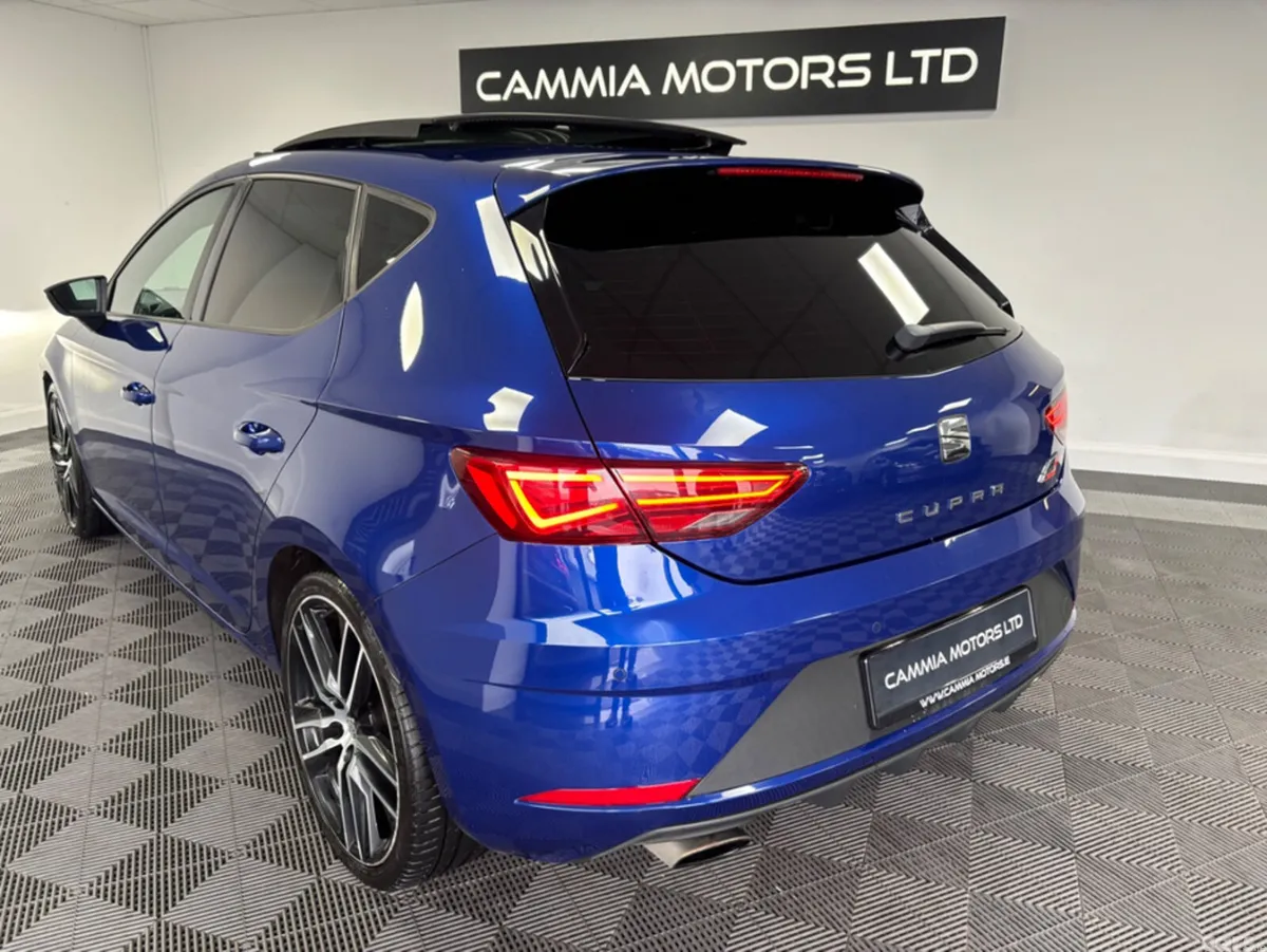 SEAT Leon Hatchback, Petrol, 2017, Blue