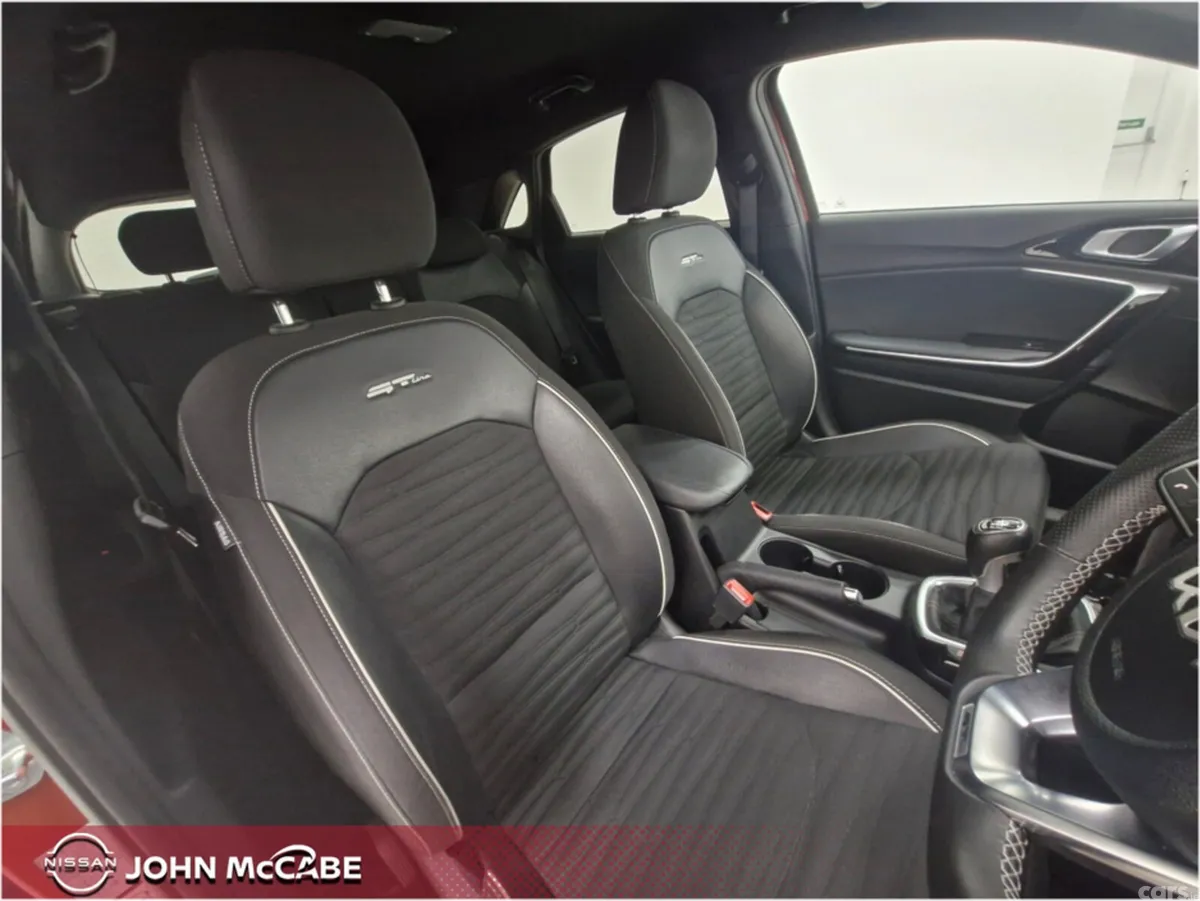 Kia Ceed Hatchback, Petrol, 2024, Orange