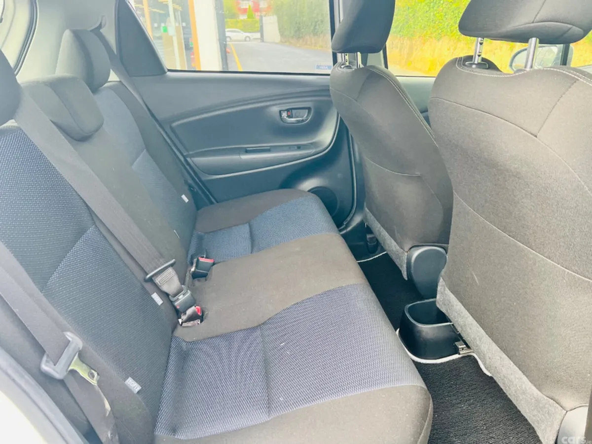 Toyota Vitz Hatchback, Petrol Hybrid, 2019, White