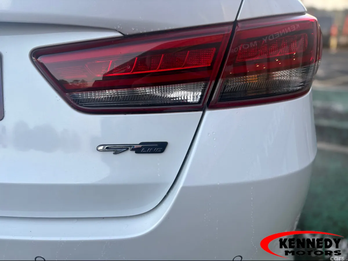 Kia Optima Saloon, Diesel, 2018, White