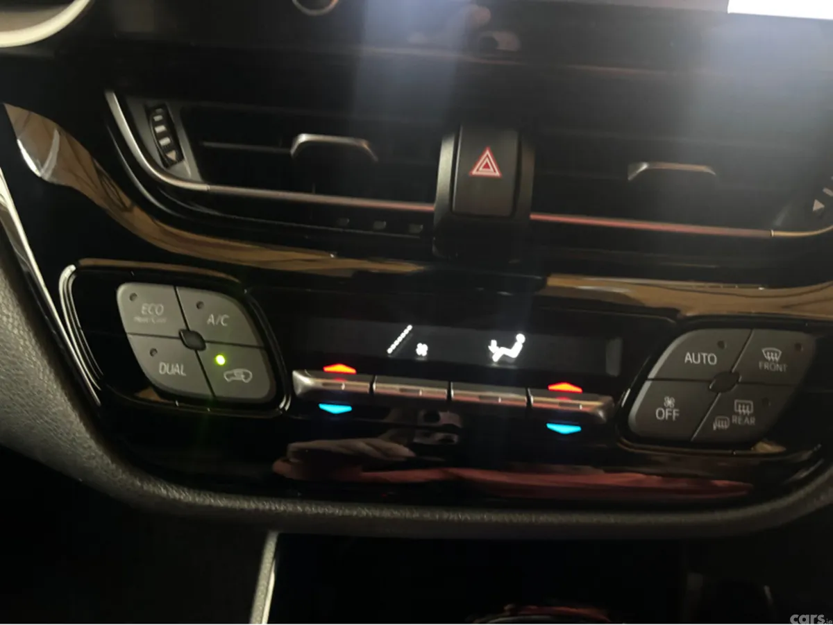 Toyota C-HR Hatchback, Petrol Hybrid, 2020, White
