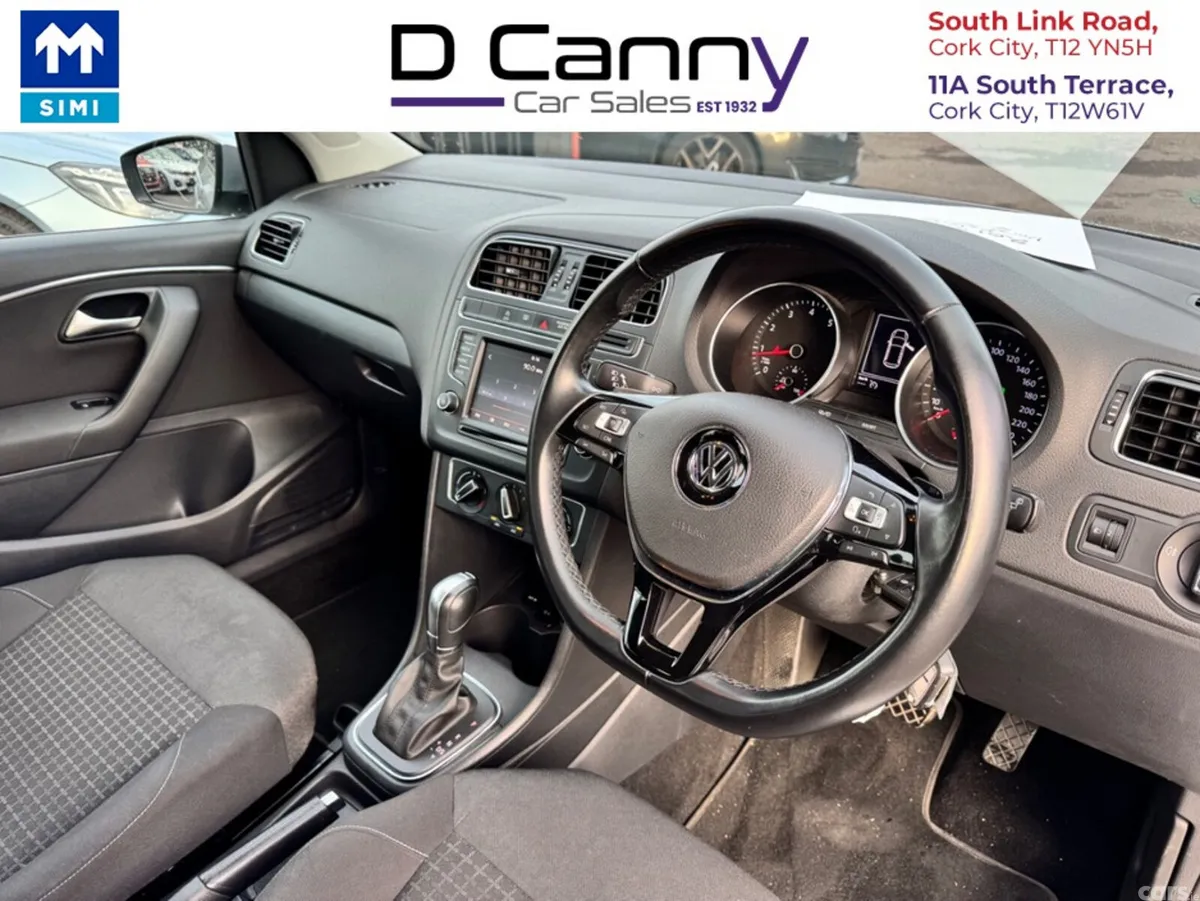 Volkswagen Polo Hatchback, Petrol, 2015, Silver