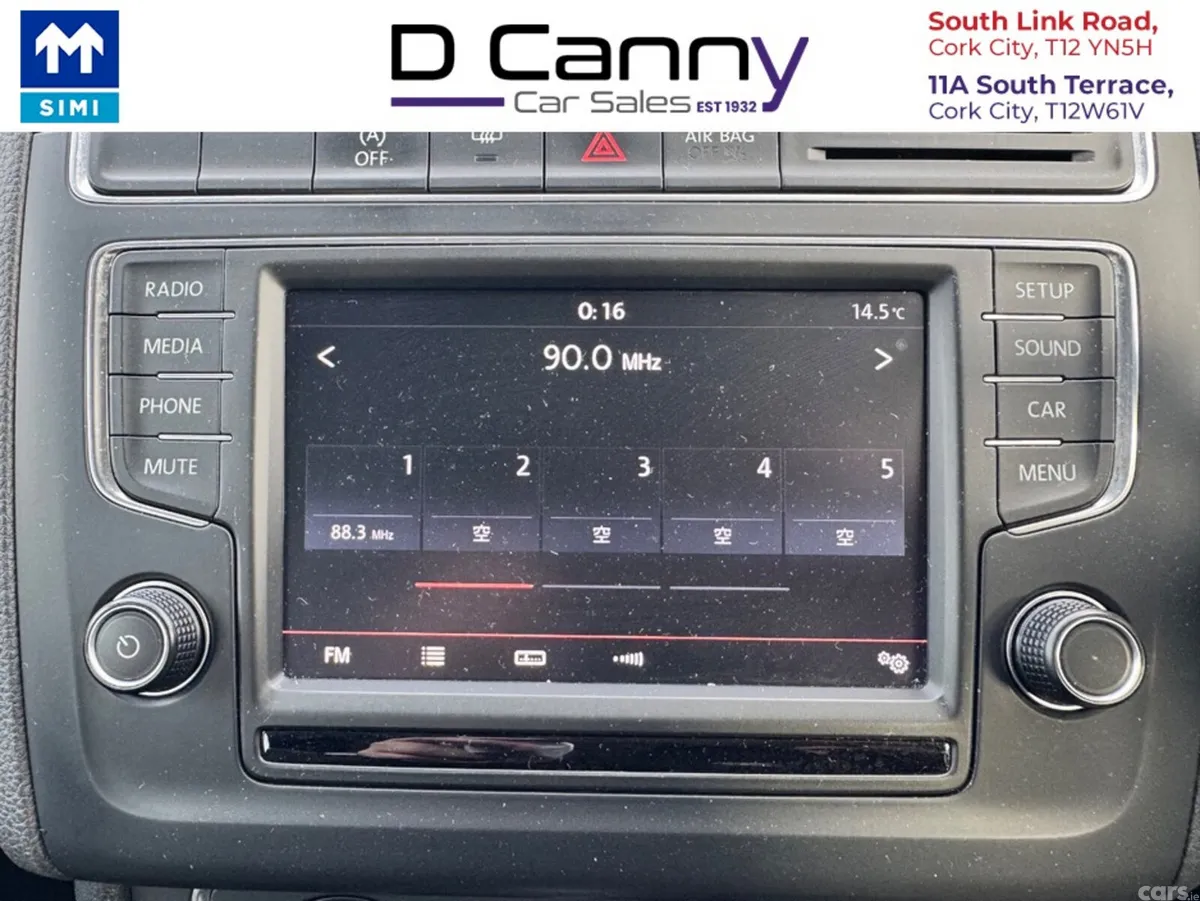 Volkswagen Polo Hatchback, Petrol, 2015, Silver
