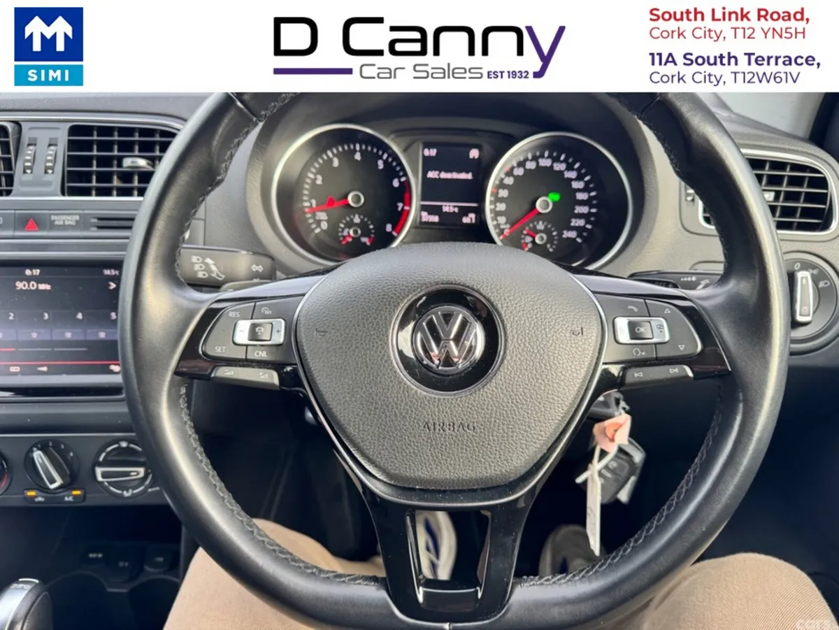 Volkswagen Polo Hatchback, Petrol, 2015, Silver