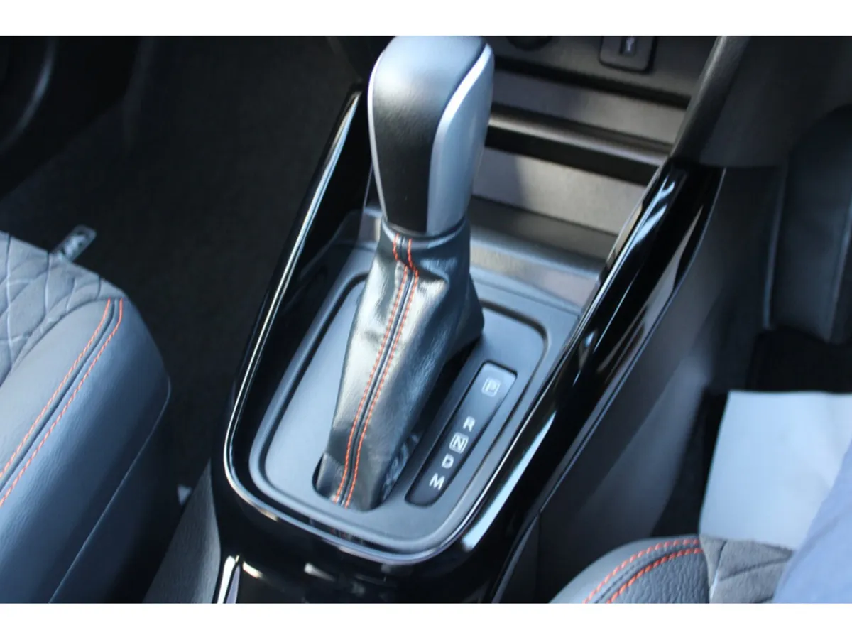 Suzuki Vitara SUV, Petrol Hybrid, 2027, Grey