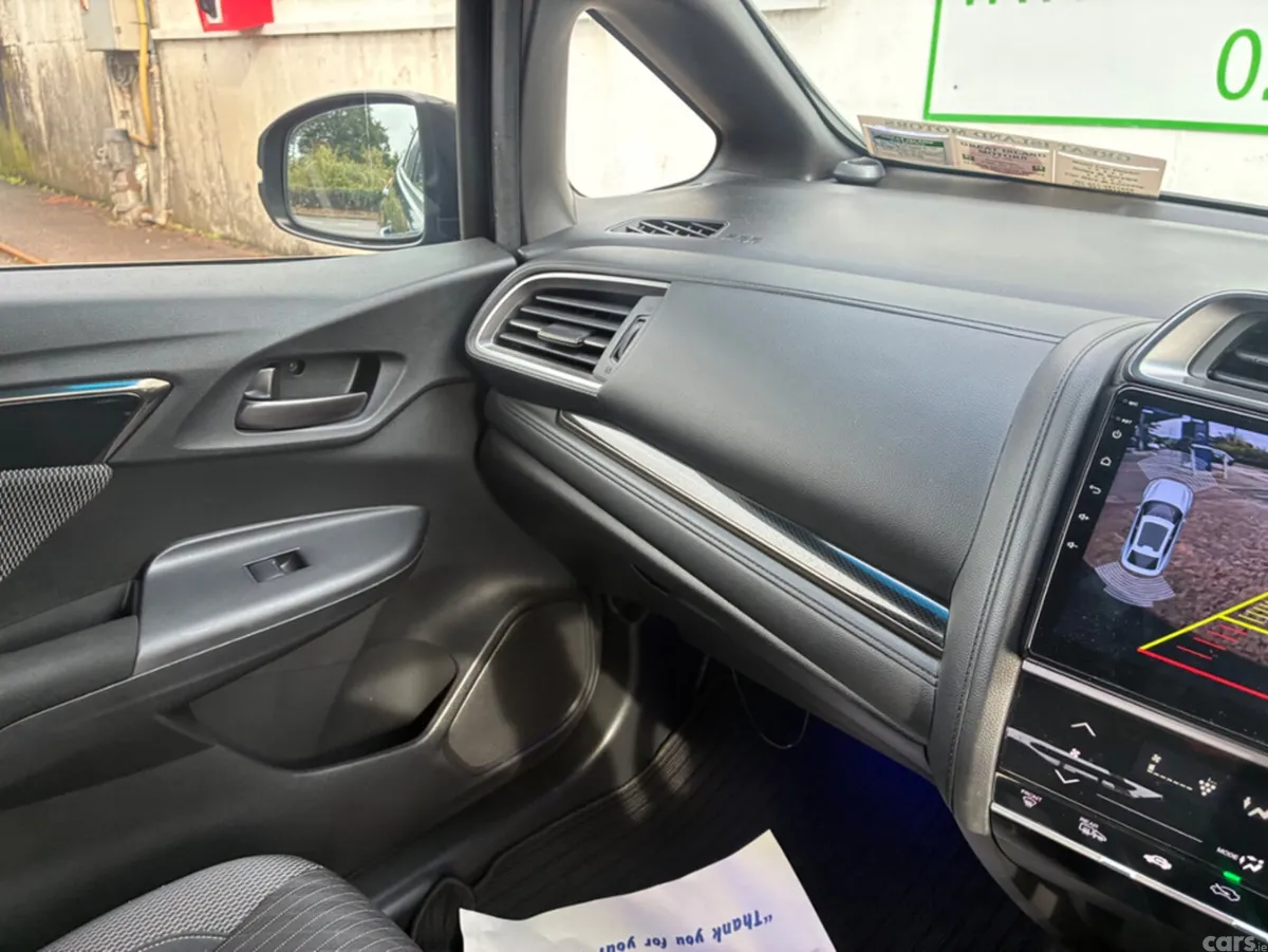 Honda Fit Hatchback, Petrol Hybrid, 2019, Blue