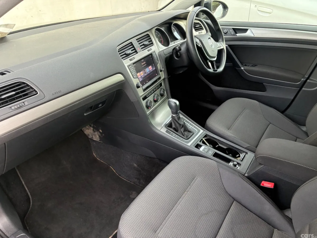 Volkswagen Golf Estate, Petrol, 2015, Black