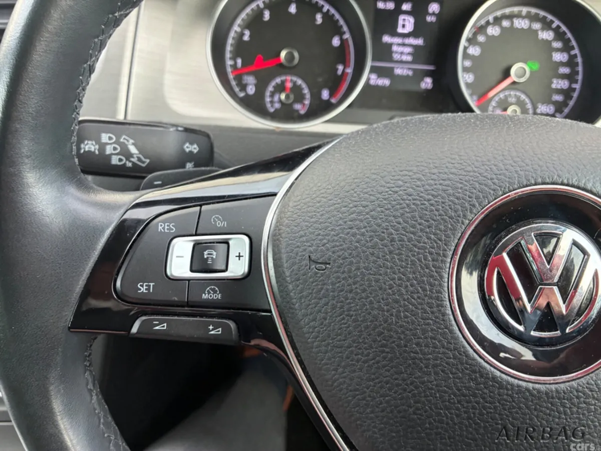 Volkswagen Golf Estate, Petrol, 2015, Black