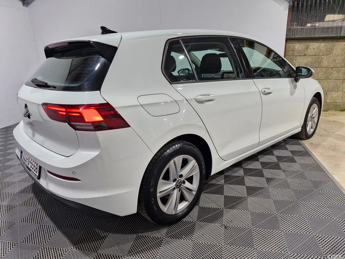Volkswagen Golf Estate, Diesel, 2022, White
