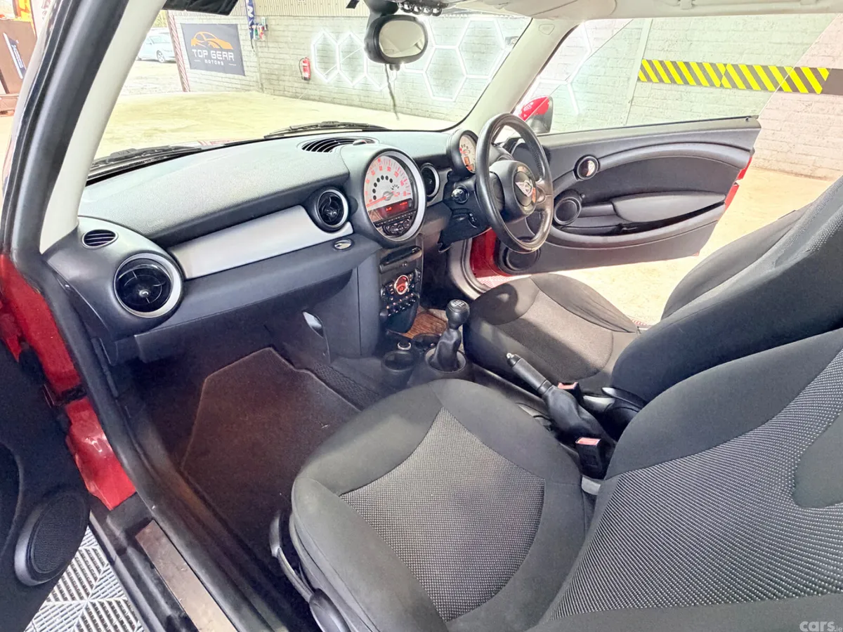 Mini One Hatchback, Petrol, 2011, Red