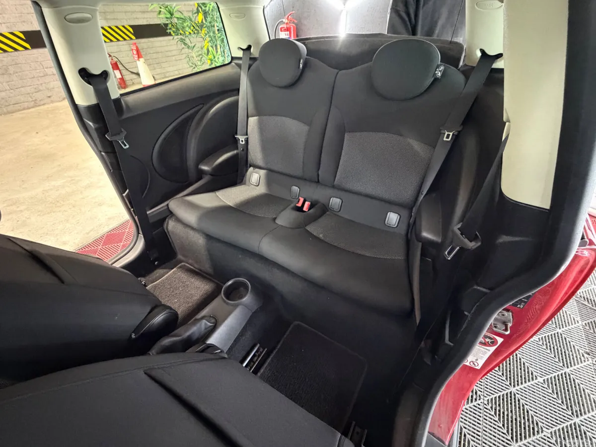Mini One Hatchback, Petrol, 2011, Red