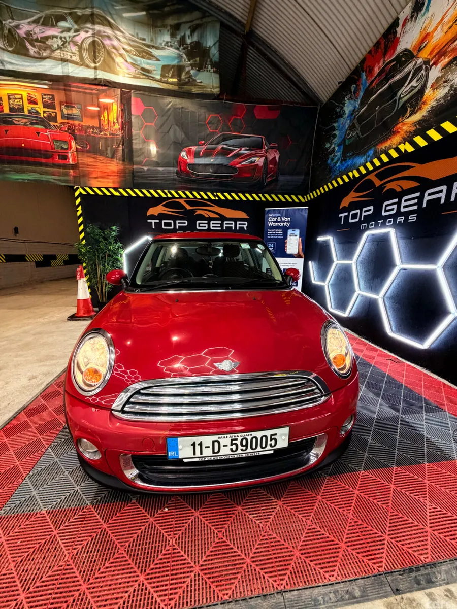 Mini One Hatchback, Petrol, 2011, Red