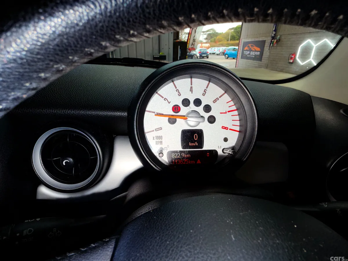 Mini One Hatchback, Petrol, 2011, Red