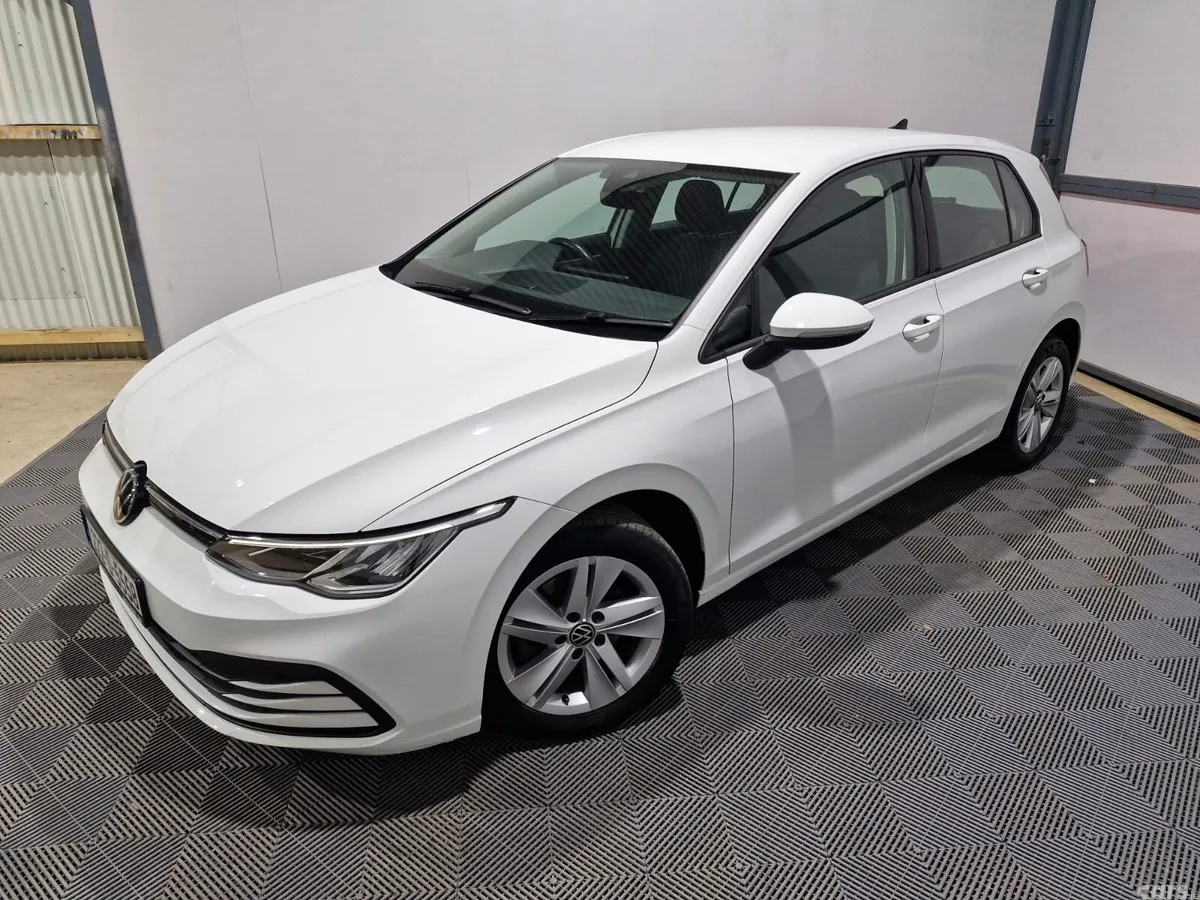 Volkswagen Golf Estate, Diesel, 2022, White