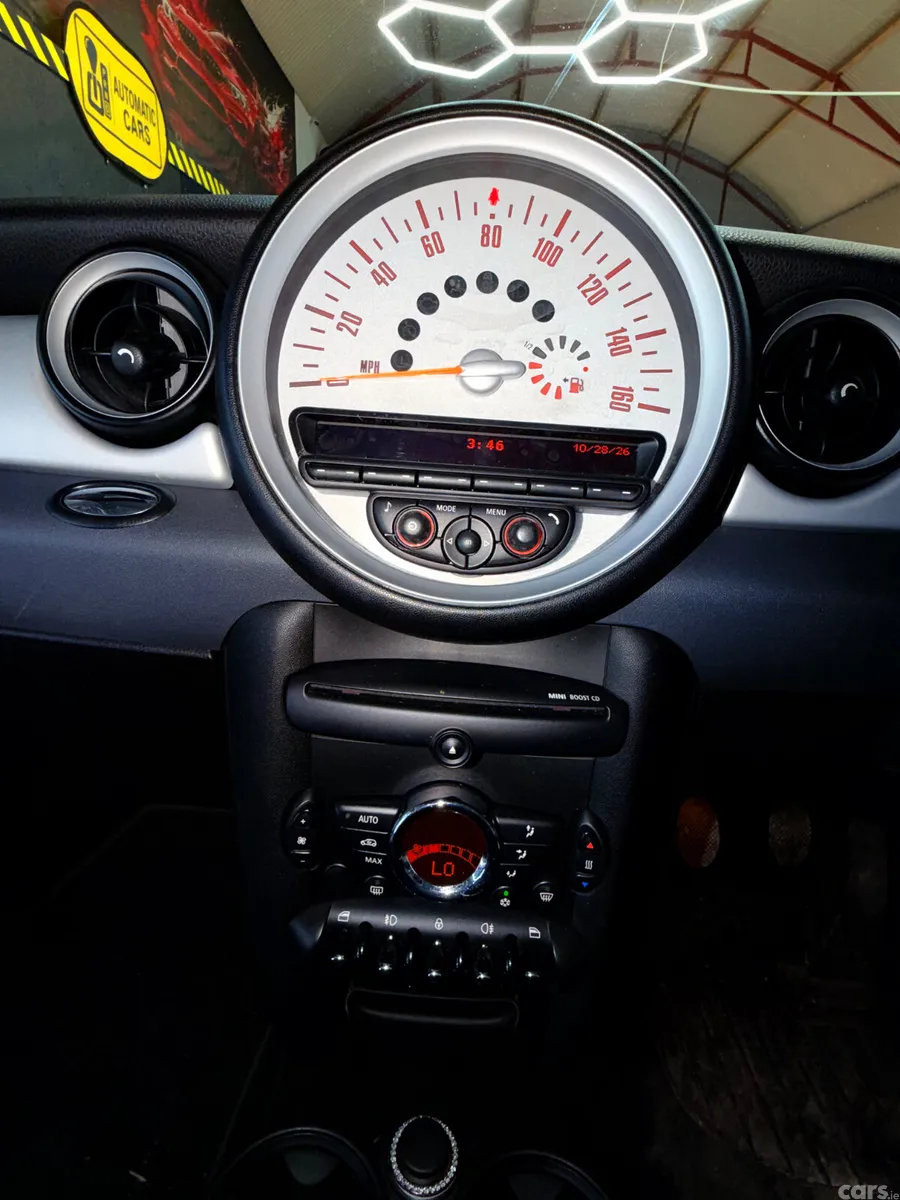 Mini One Hatchback, Petrol, 2011, Red