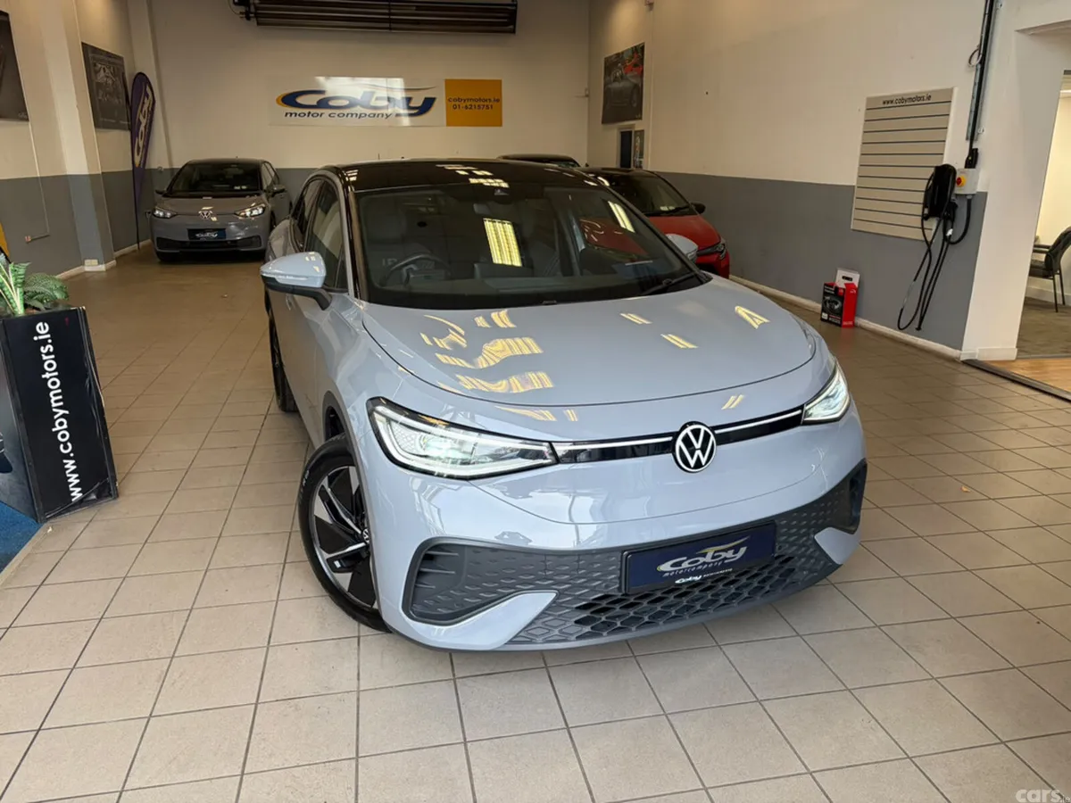 Volkswagen ID.5 Hatchback, Electric, 2025, Grey