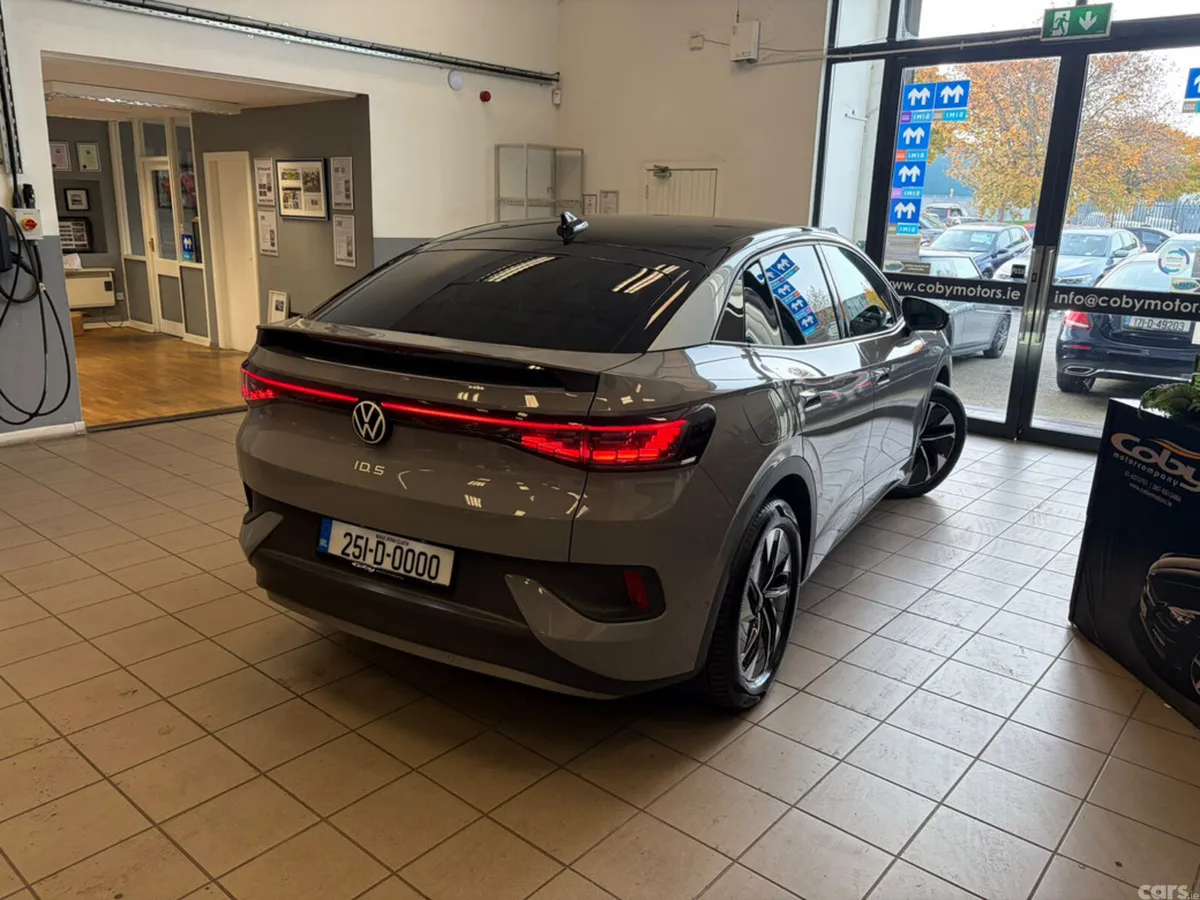 Volkswagen ID.5 Hatchback, Electric, 2025, Grey