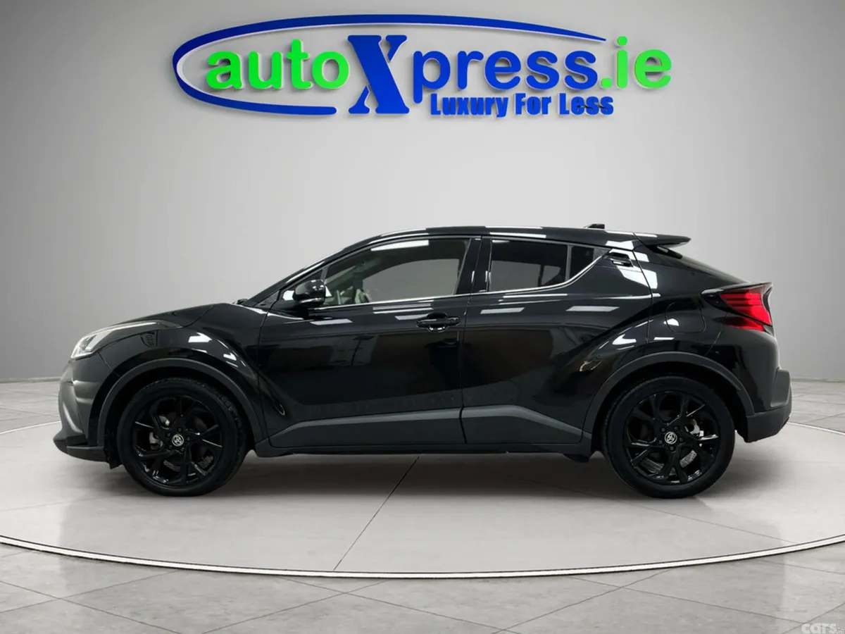Toyota C-HR SUV, Petrol Hybrid, 2021, Black