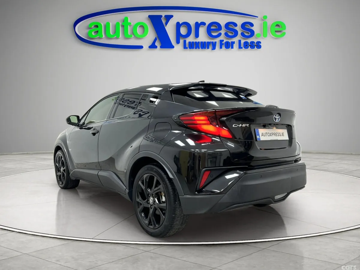 Toyota C-HR SUV, Petrol Hybrid, 2021, Black