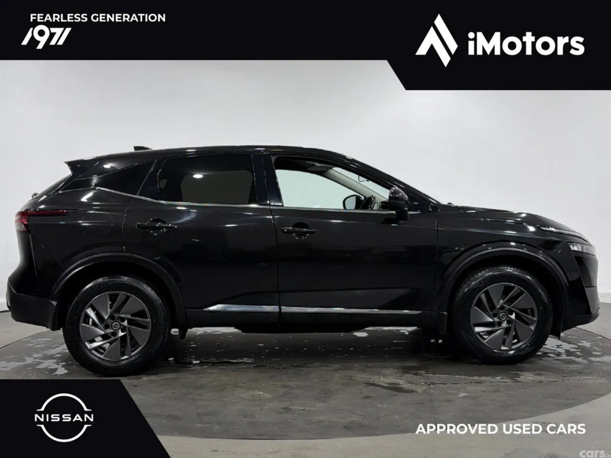 Nissan Qashqai SUV, Petrol, 2021, Black