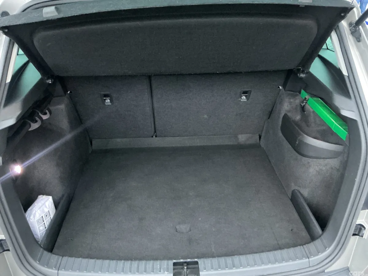 Skoda Karoq Hatchback, Diesel, 2018, Grey