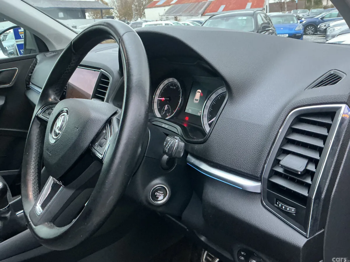 Skoda Karoq Hatchback, Diesel, 2018, Grey